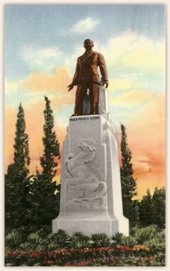 Huey Long's grave and statue on the grounds of the Louisiana State Capitol